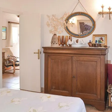 Ferienhaus Three-bedroom Holiday In Lloret de Mar